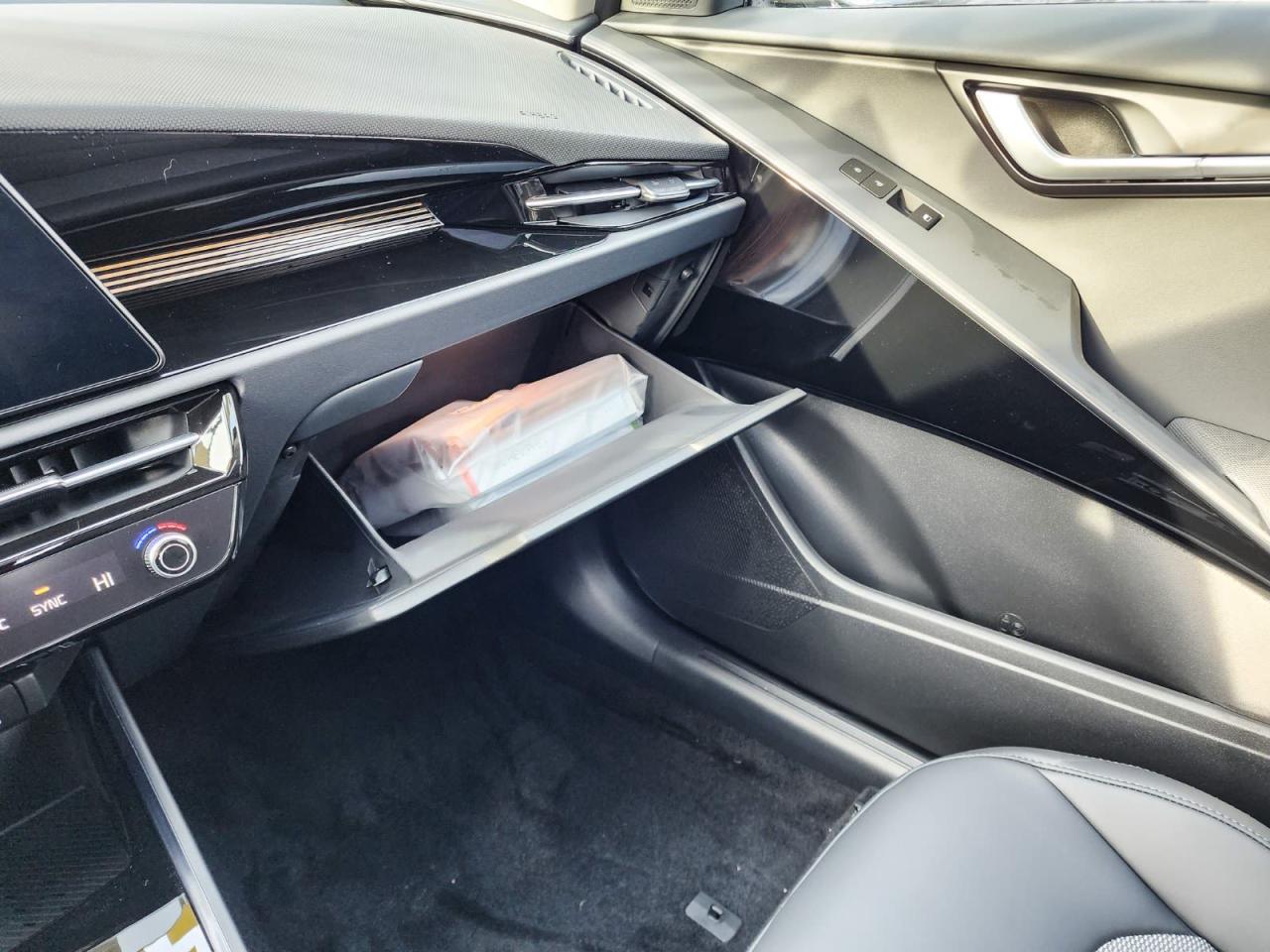 2025 Kia Niro  - Photo #33