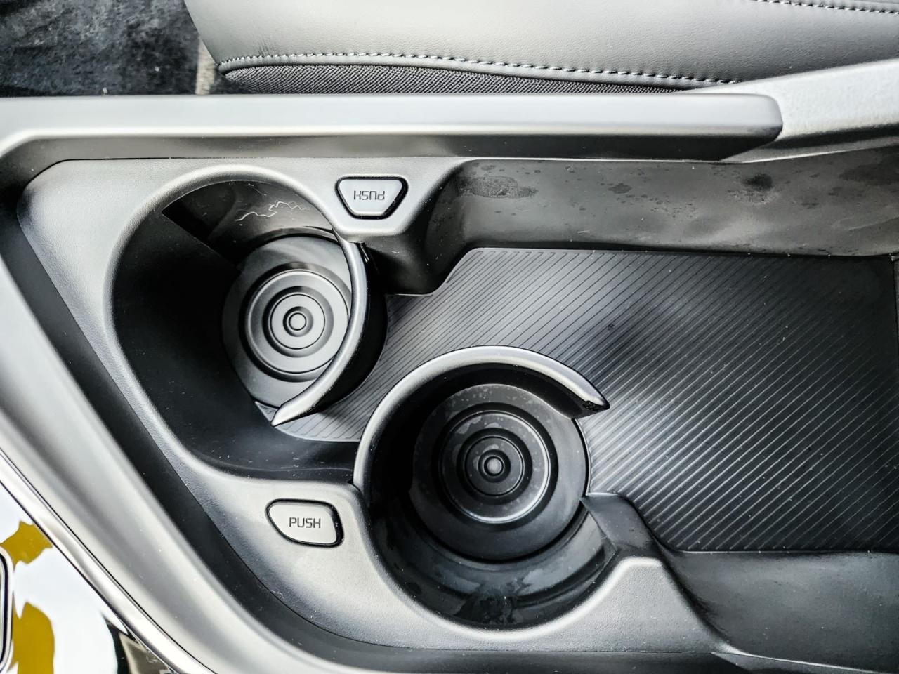 2025 Kia Niro  - Photo #32
