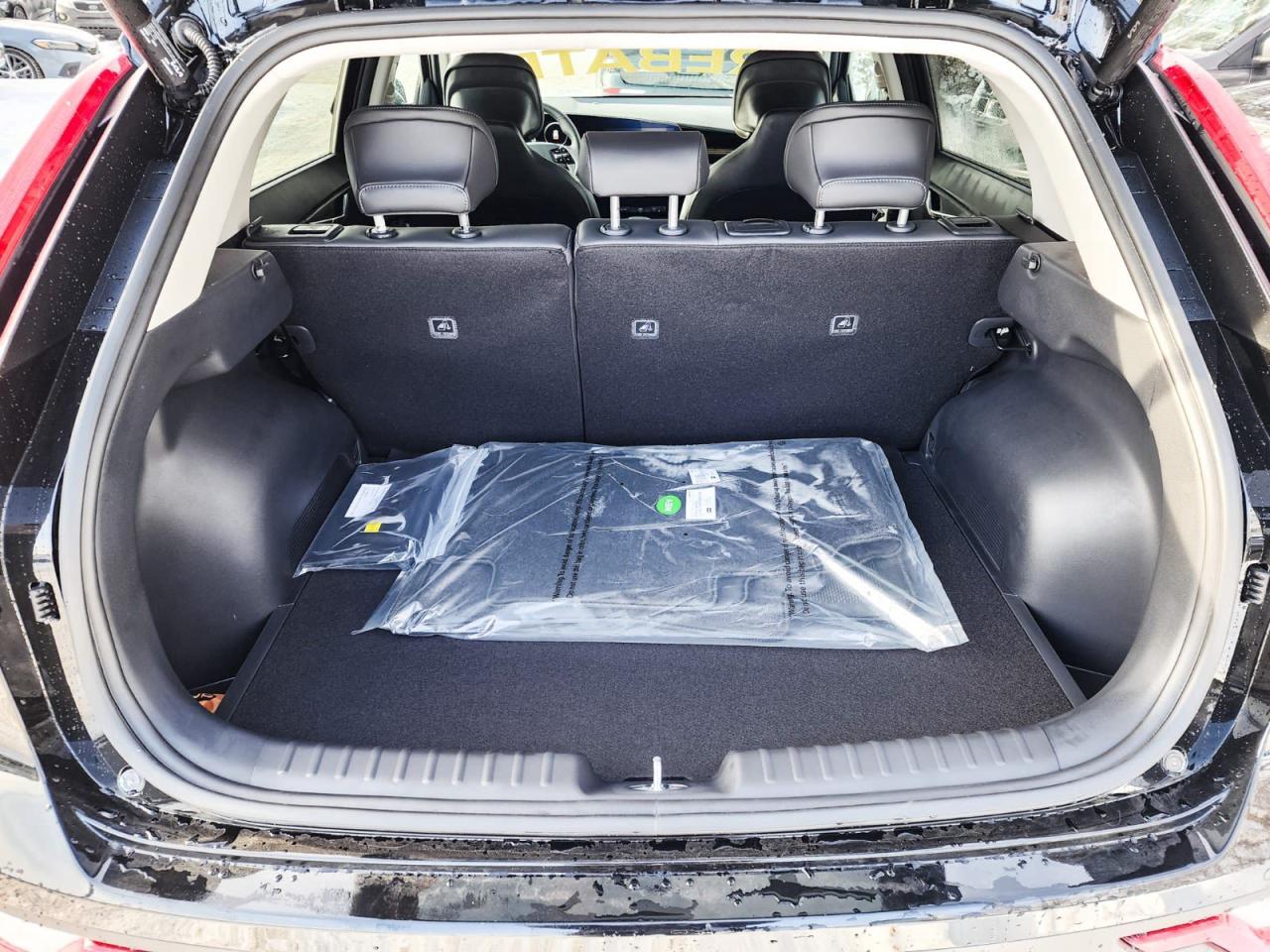 2025 Kia Niro  - Photo #43