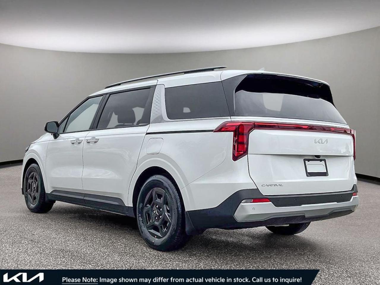 2025 Kia Carnival  - Photo #4