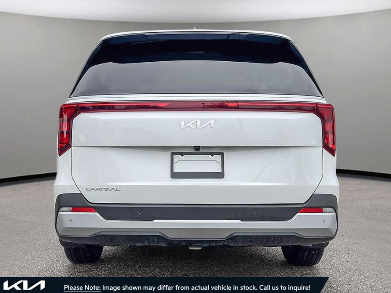 2025 Kia Carnival  - Photo #5