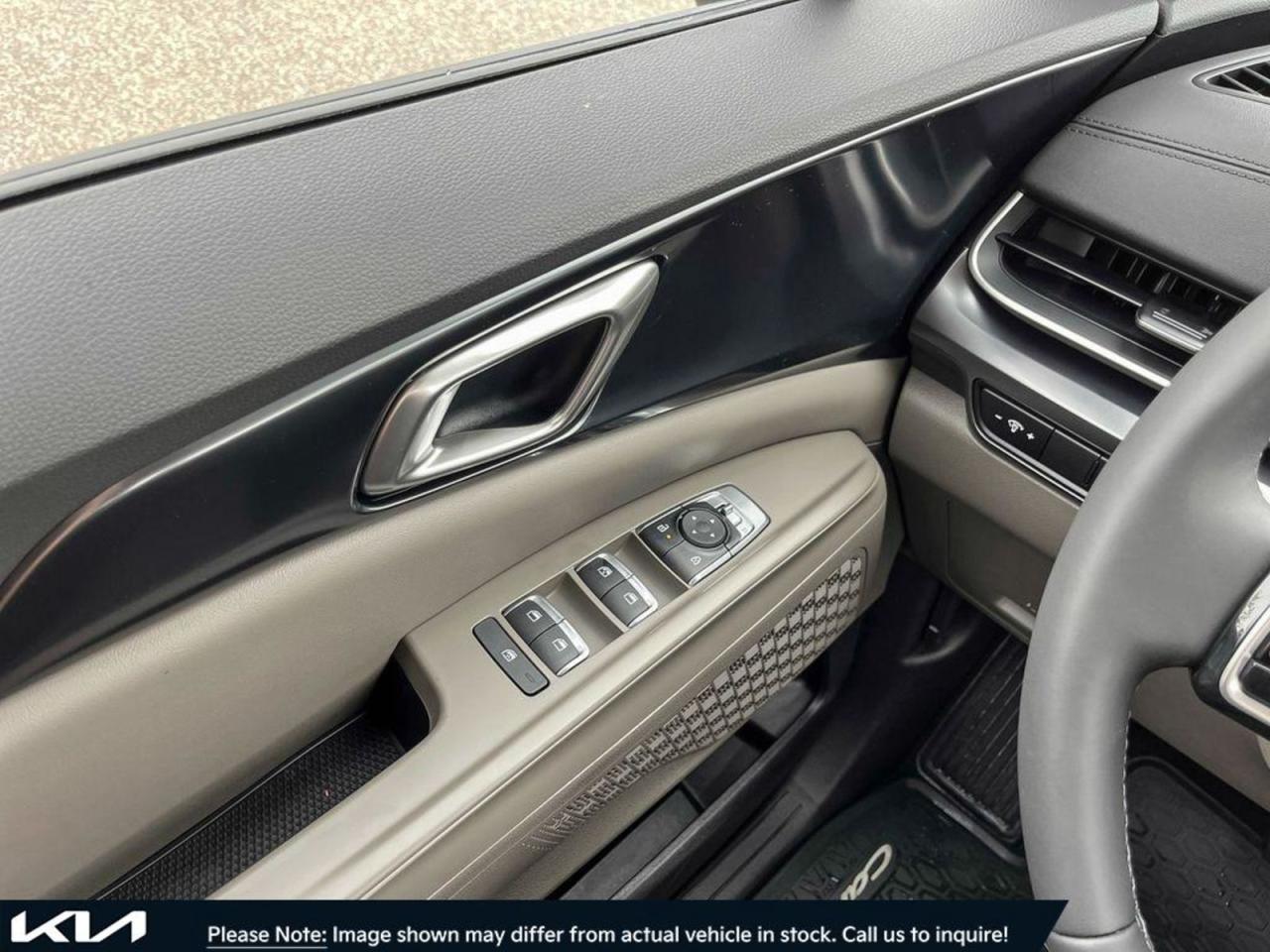 2025 Kia Carnival  - Photo #12