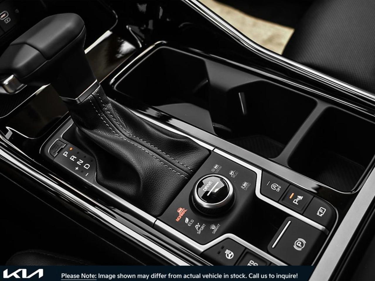 2025 Kia Sorento  - Photo #16