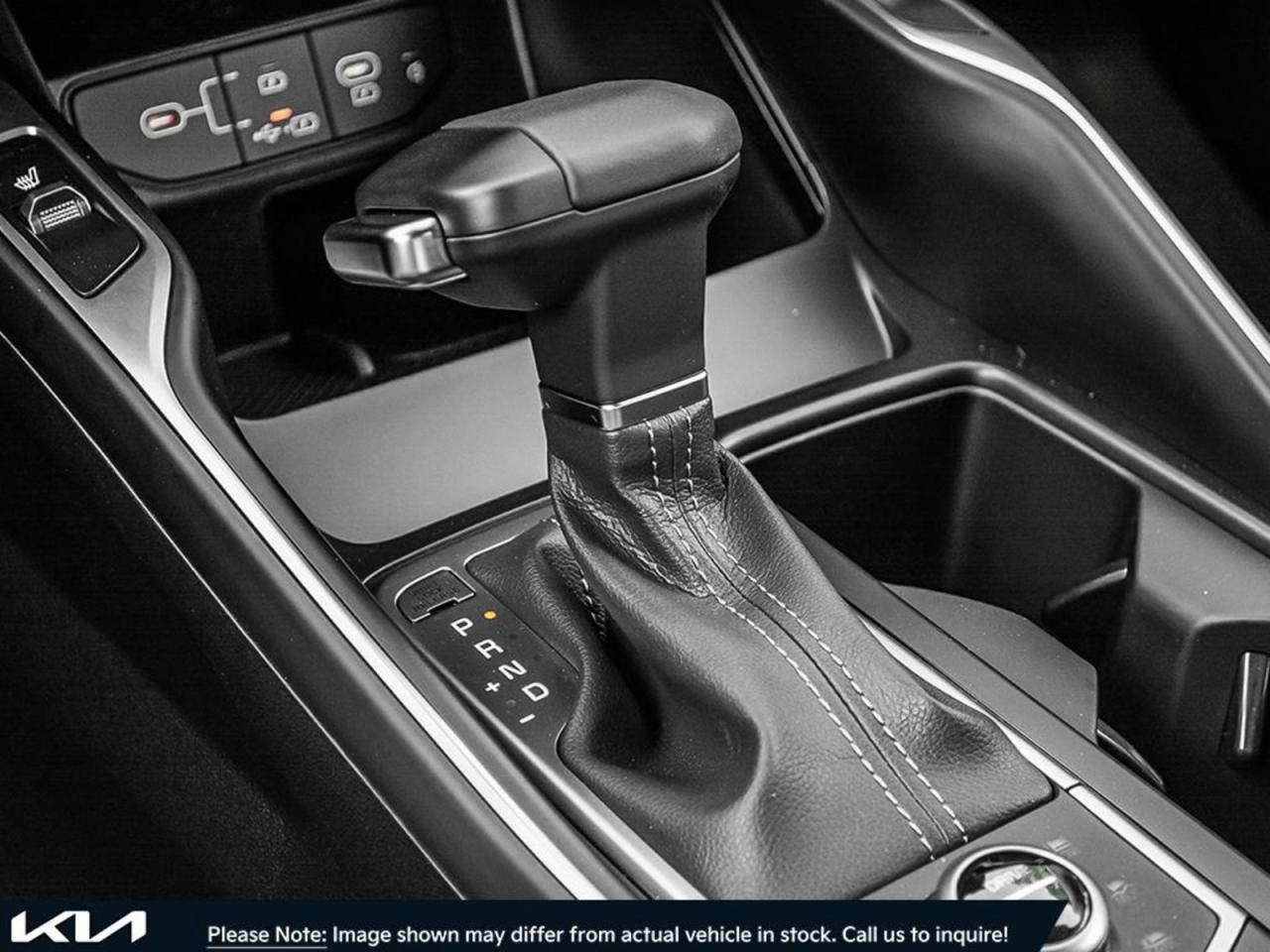 2025 Kia Sorento  - Photo #17