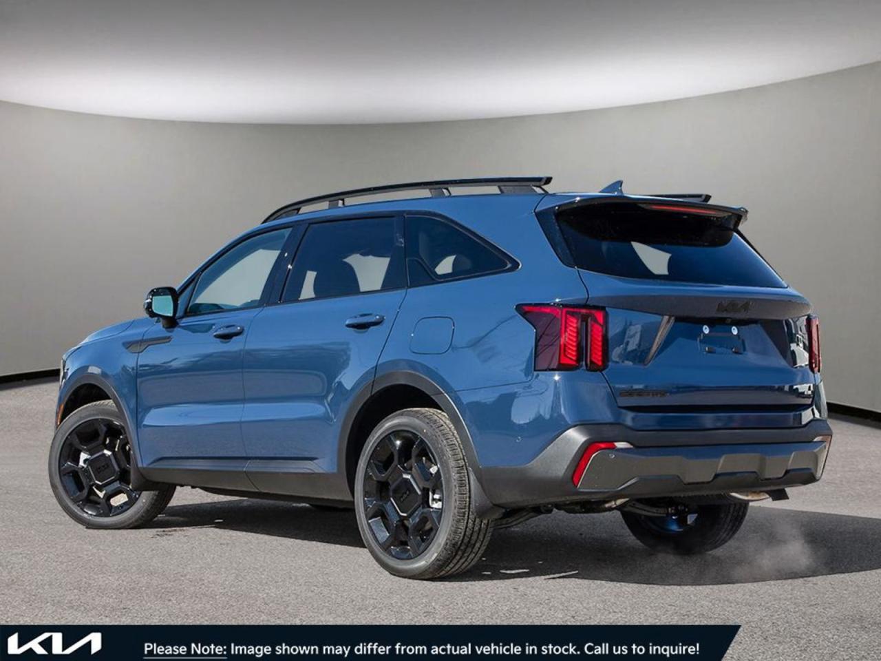 2025 Kia Sorento  - Photo #4