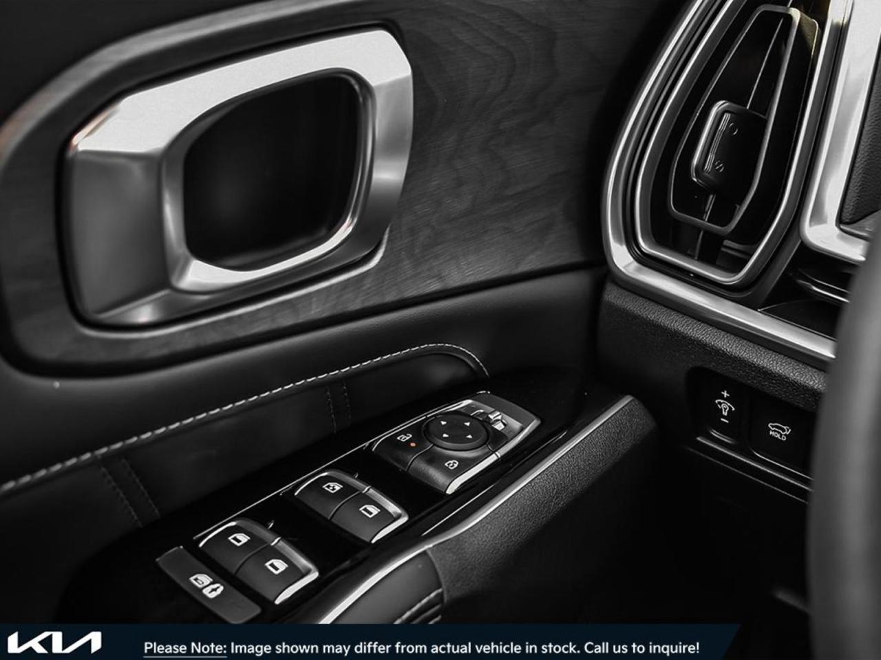 2025 Kia Sorento  - Photo #14