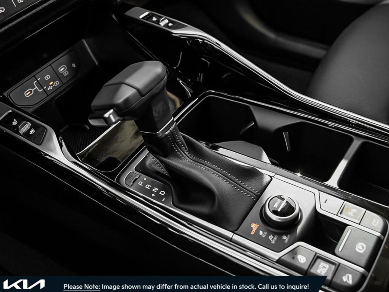 2025 Kia Sorento  - Photo #14