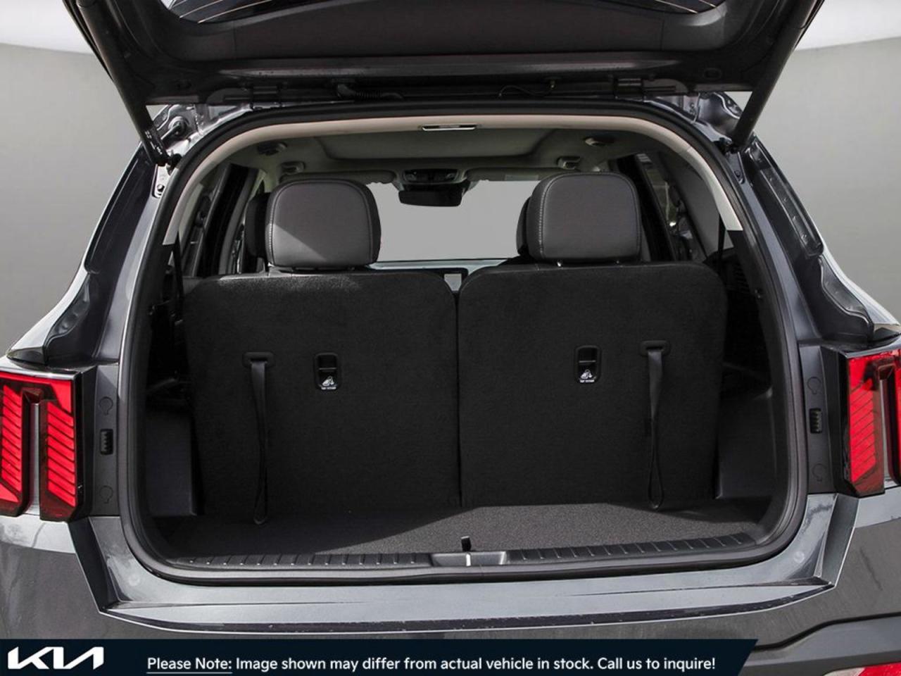 2025 Kia Sorento  - Photo #7