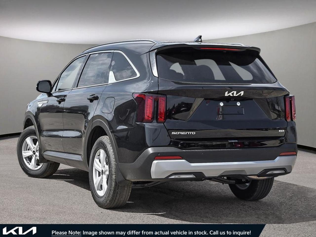 2025 Kia Sorento  - Photo #4