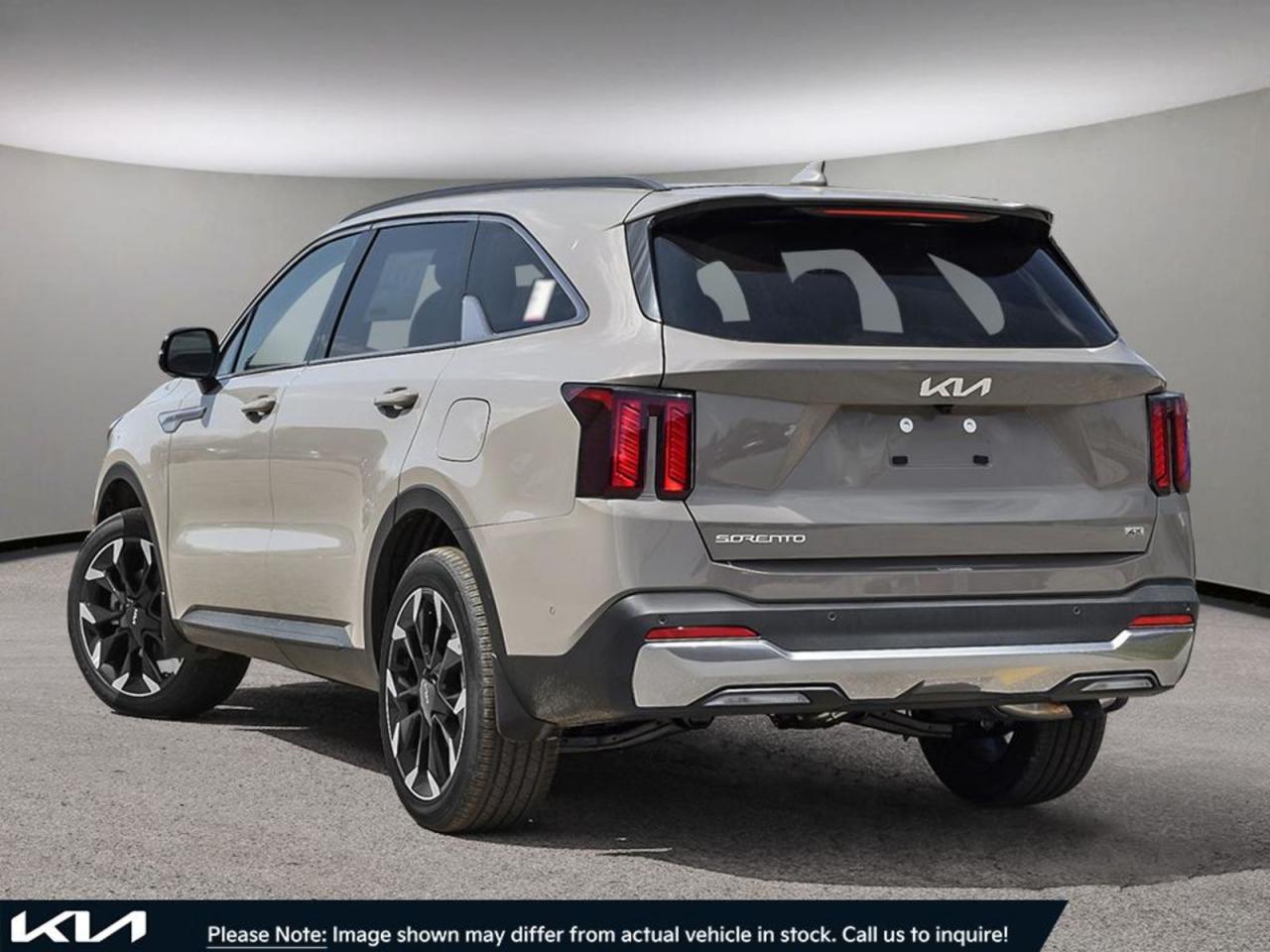 2025 Kia Sorento  - Photo #4