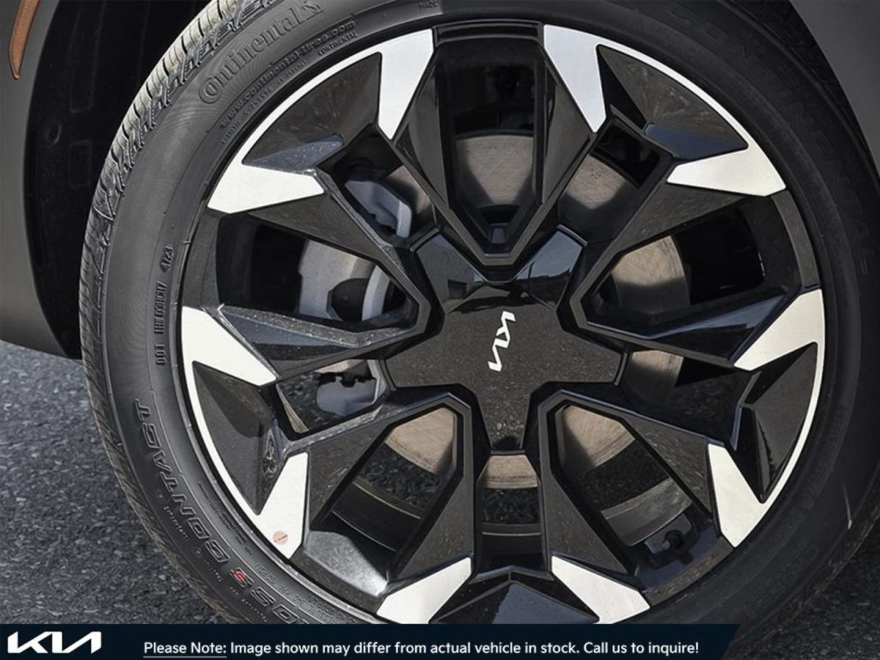 2025 Kia Sorento  - Photo #8