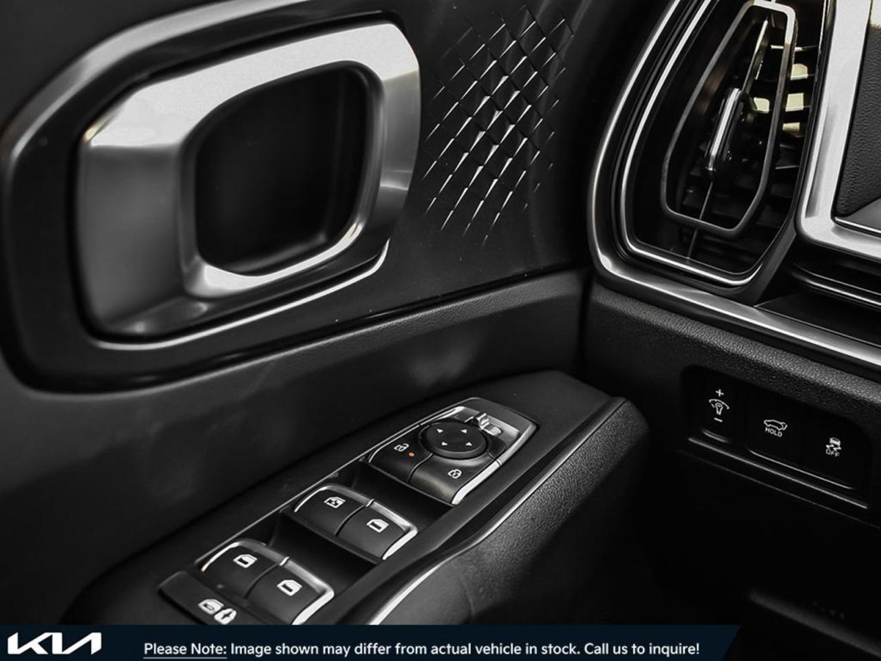 2025 Kia Sorento  - Photo #16