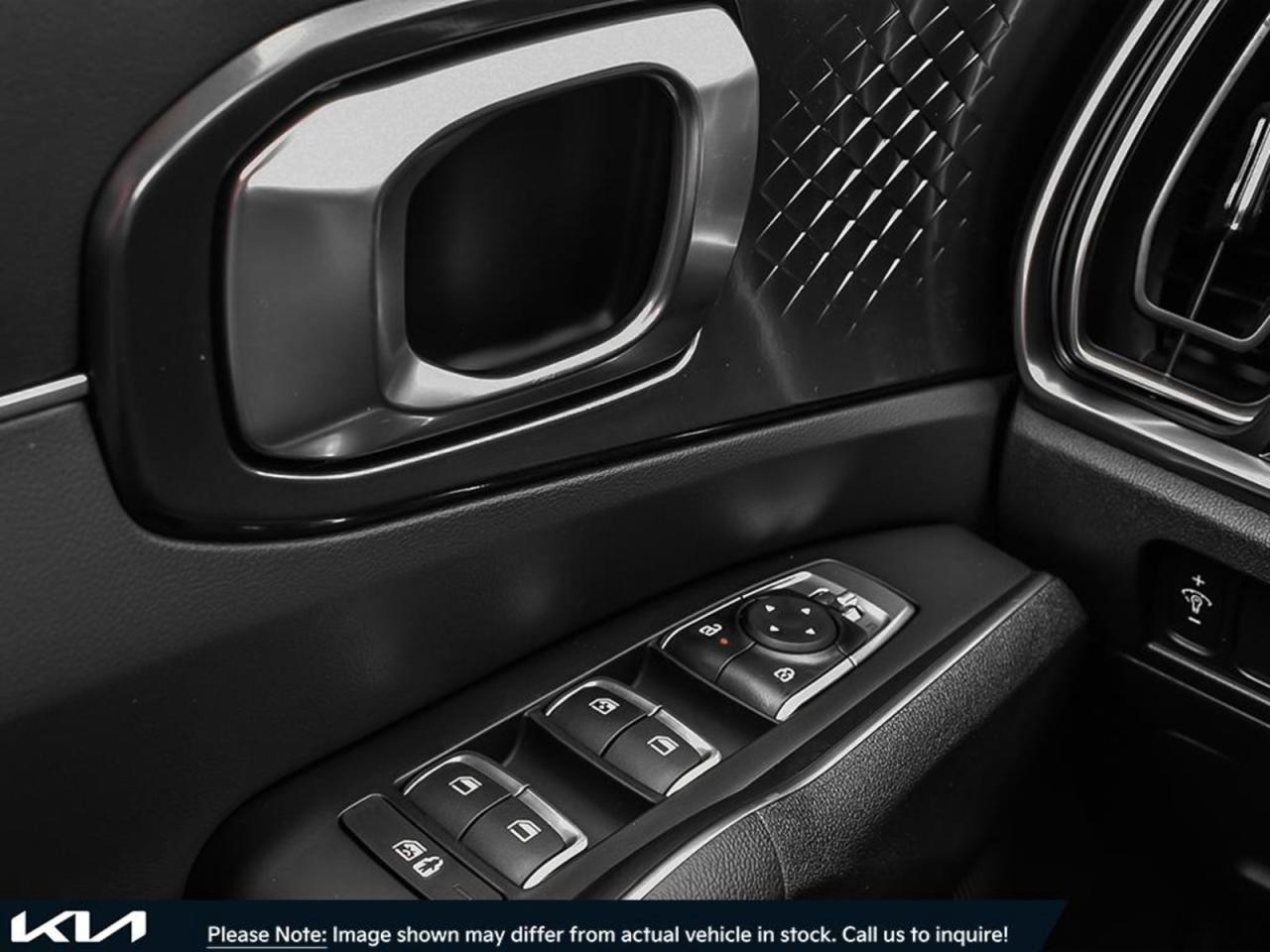 2025 Kia Sorento  - Photo #14