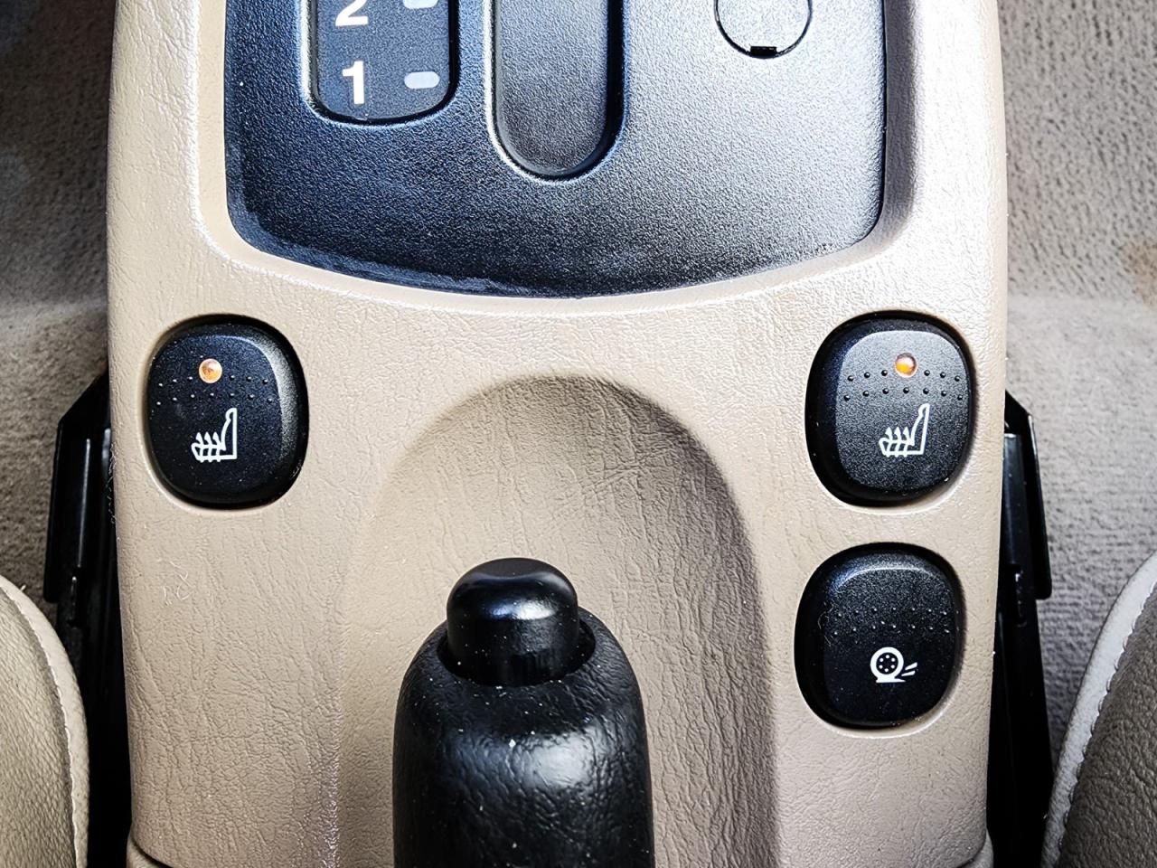 2006 Ford Focus Pending Deal - Photo #20