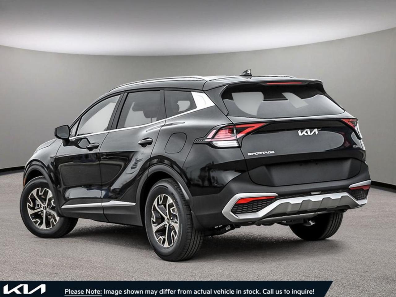 2025 Kia Sportage  - Photo #4