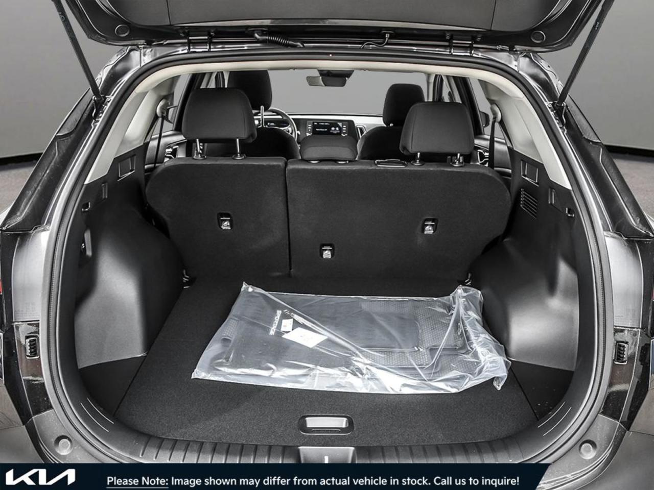 2025 Kia Sportage  - Photo #7