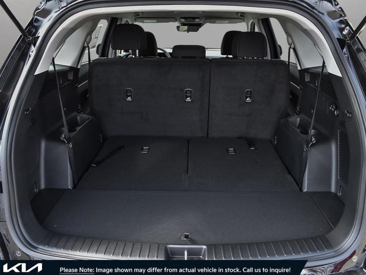 2025 Kia Sorento  - Photo #7