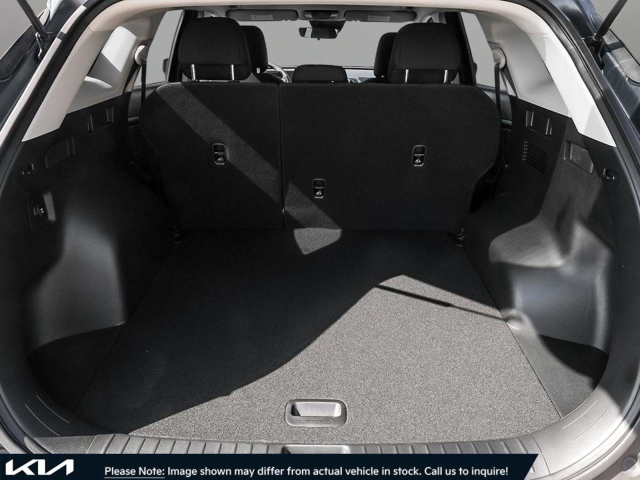 2025 Kia Sportage  - Photo #7