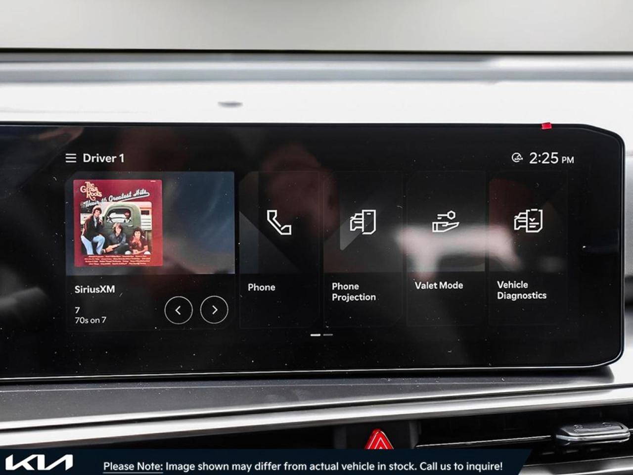 2025 Kia Sorento  - Photo #18