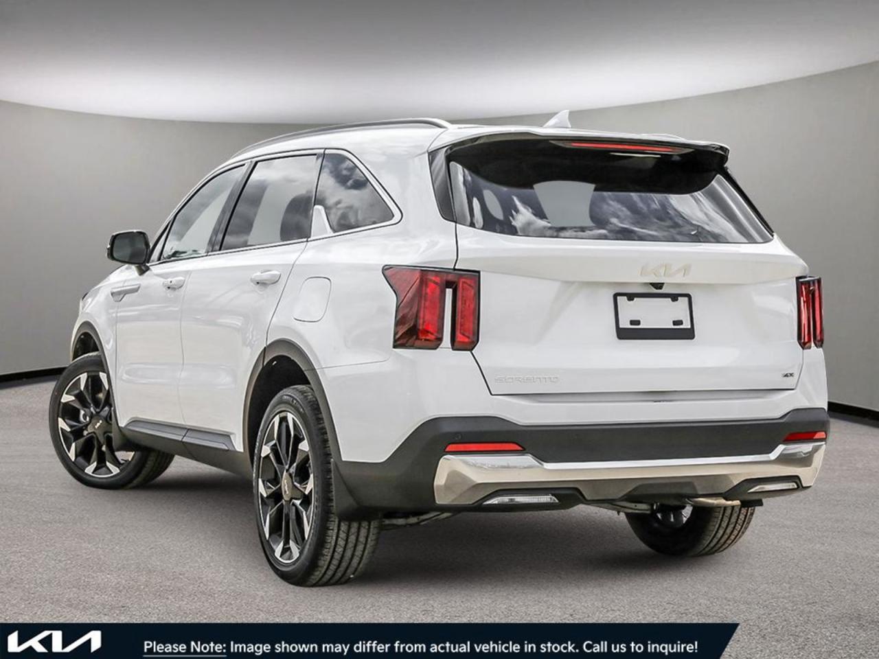 2025 Kia Sorento  - Photo #4