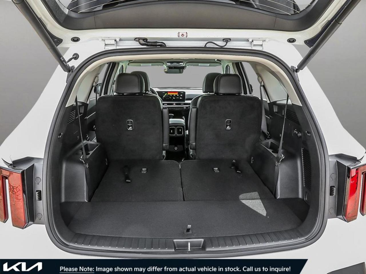 2025 Kia Sorento  - Photo #7