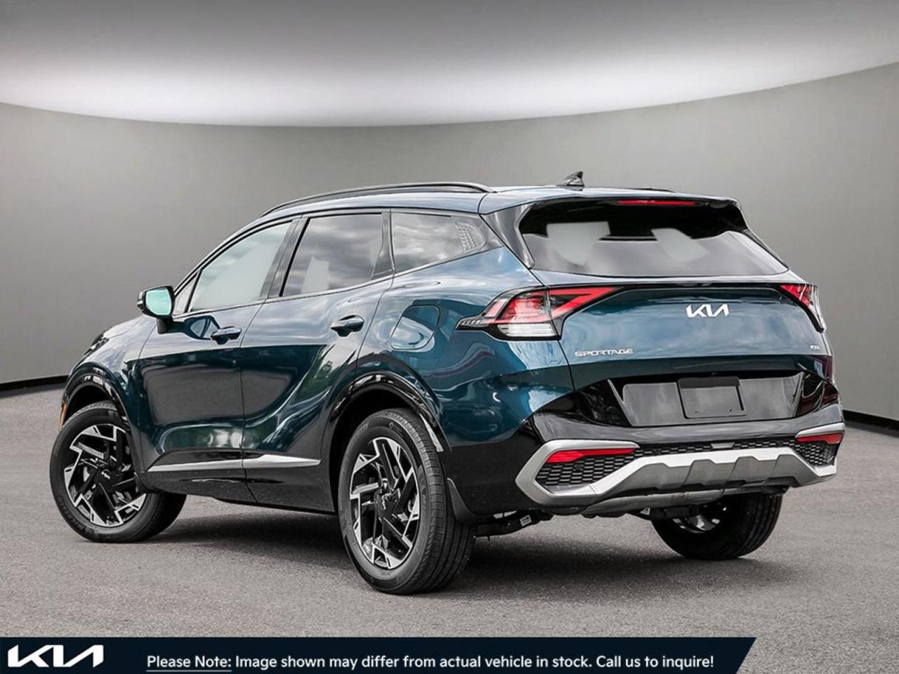2025 Kia Sportage  - Photo #4