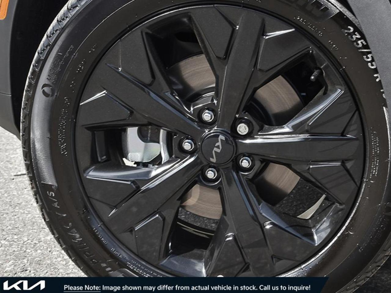 2025 Kia Sportage  - Photo #8