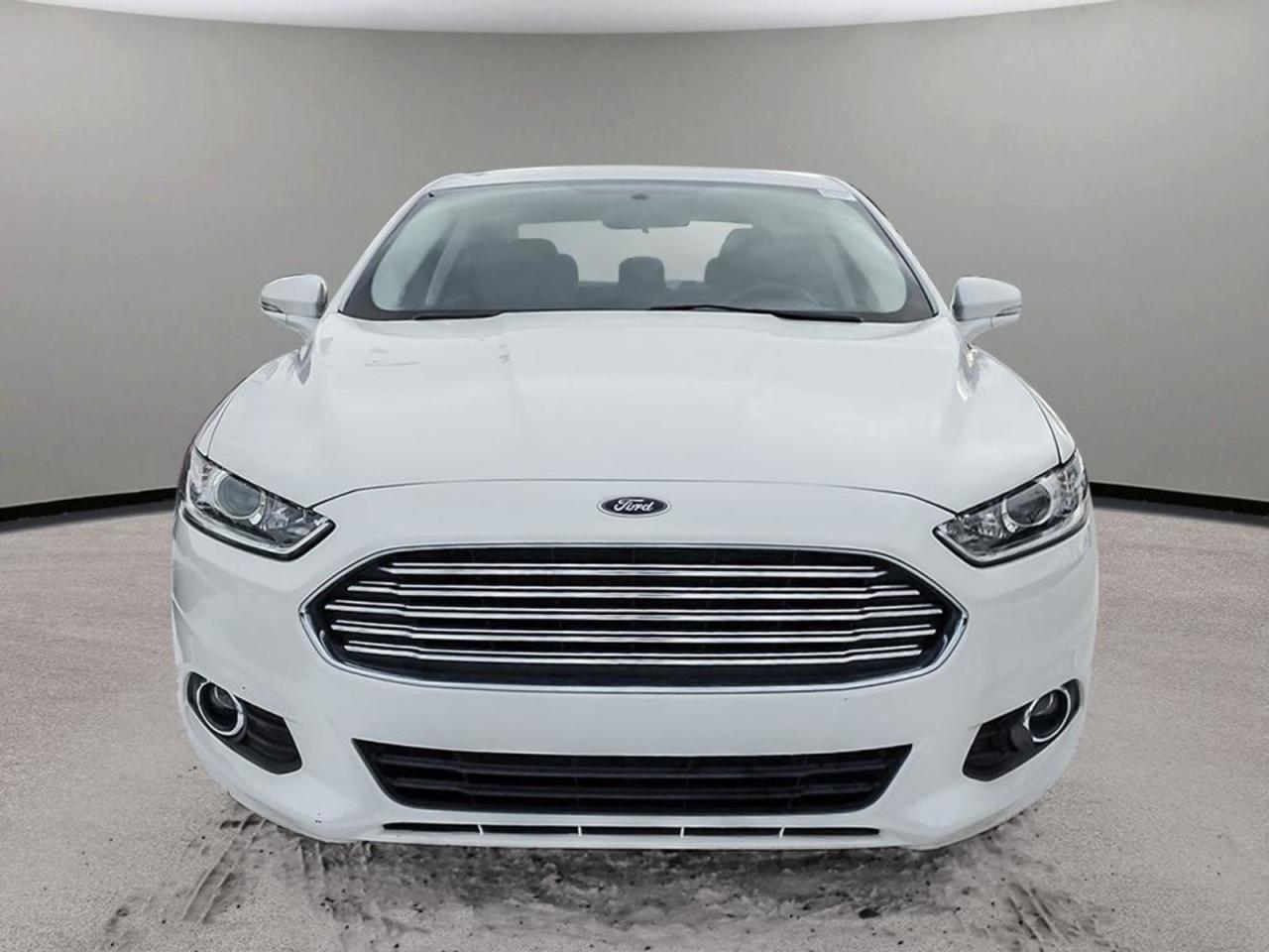 2016 Ford Fusion  - Photo #2