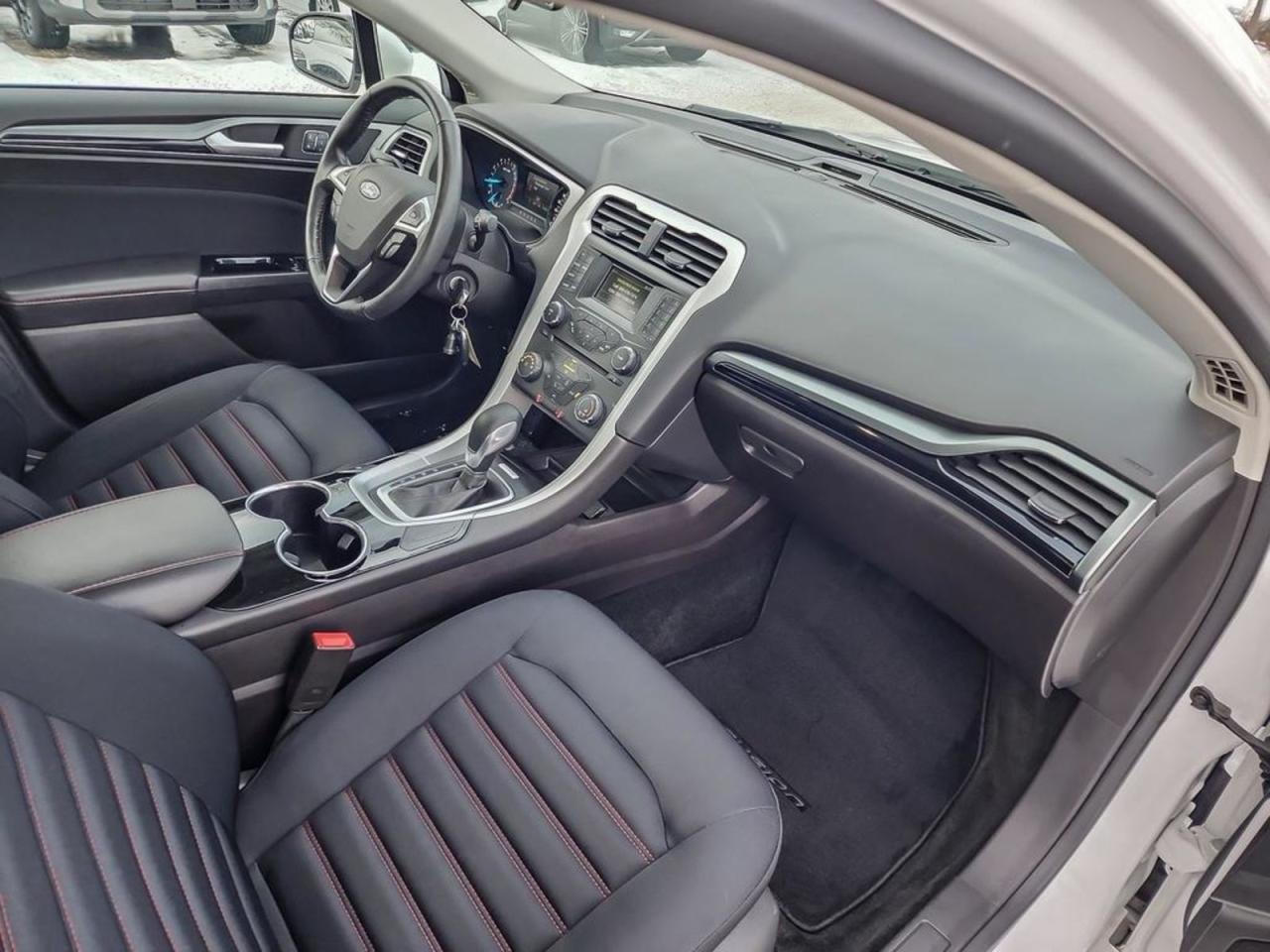 2016 Ford Fusion  - Photo #22