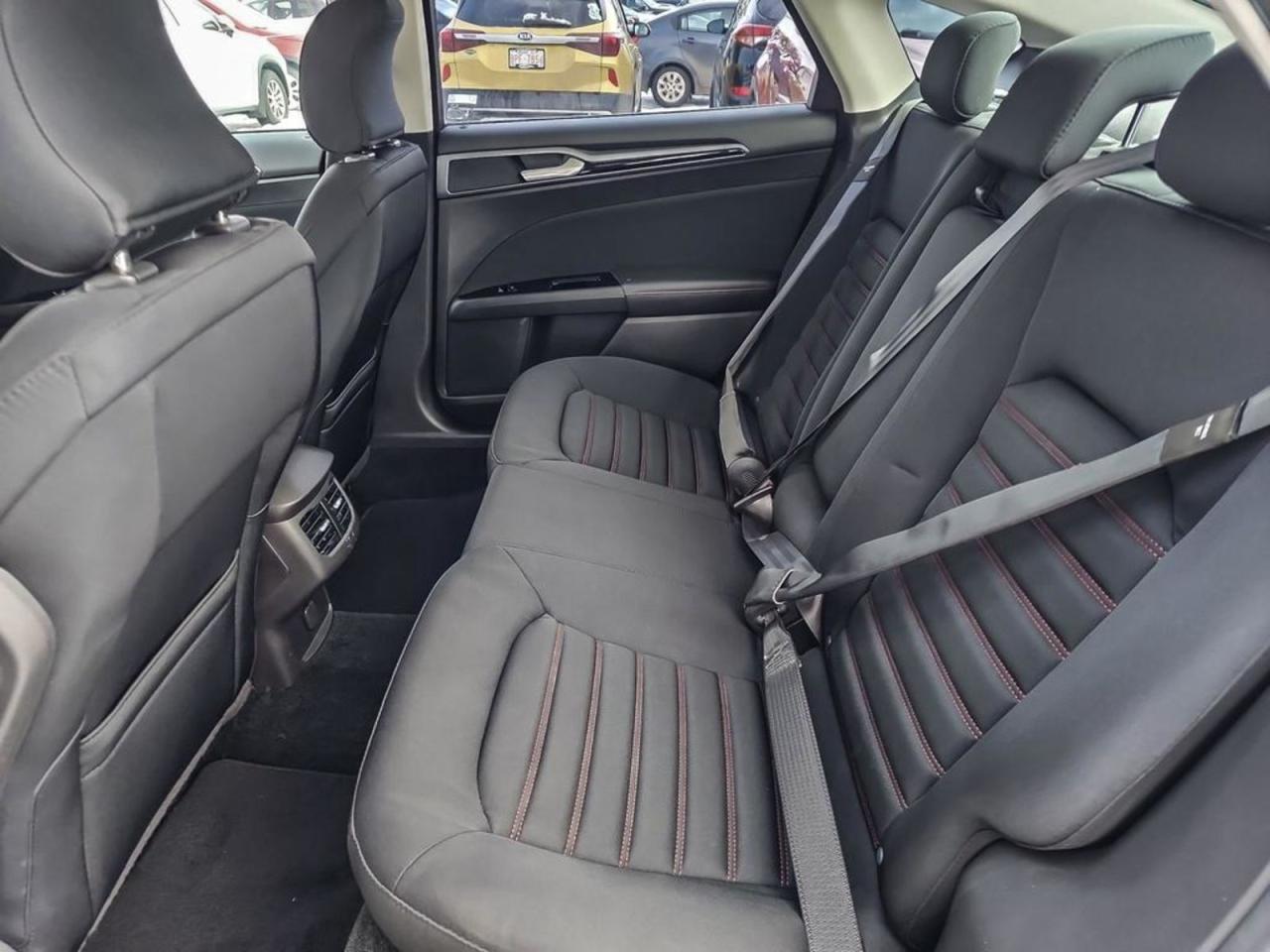 2016 Ford Fusion  - Photo #25