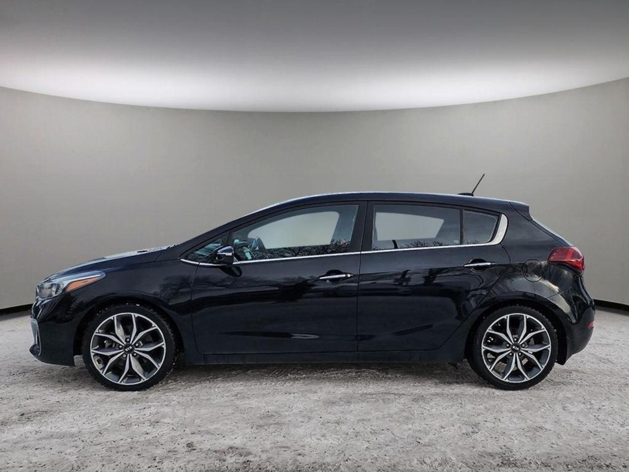 2017 Kia FORTE  - Photo #3