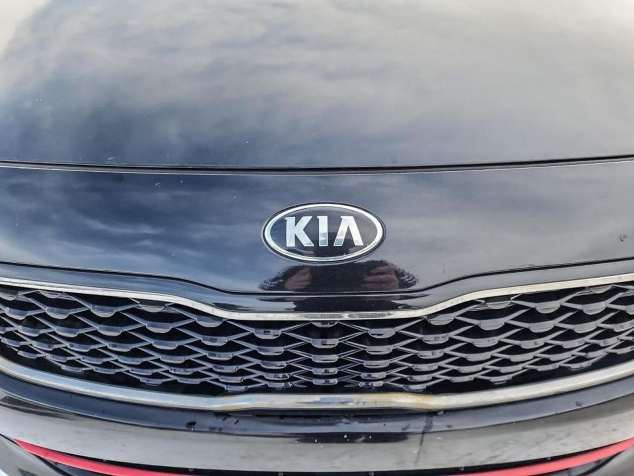 2017 Kia FORTE  - Photo #9