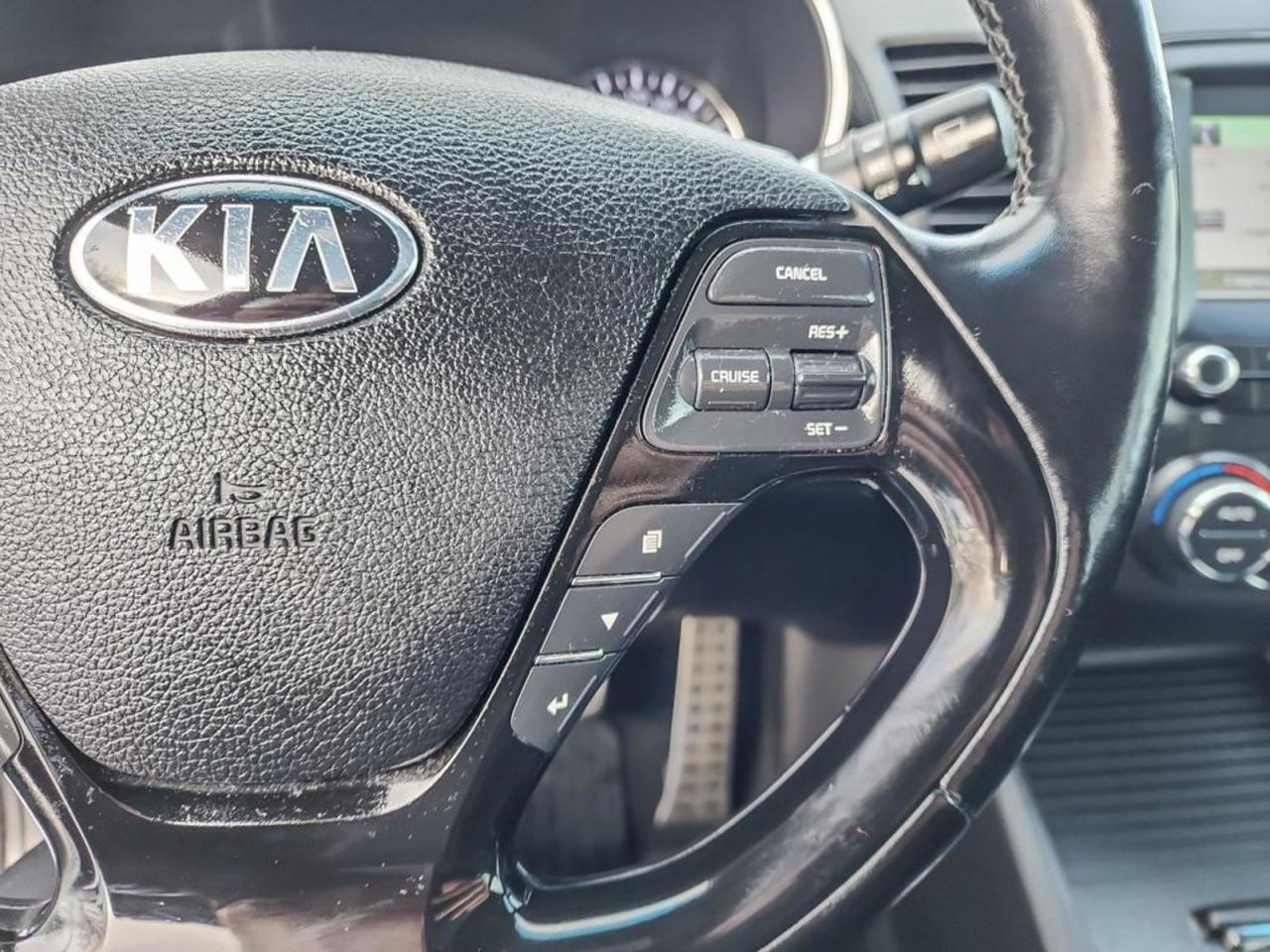 2017 Kia FORTE  - Photo #16
