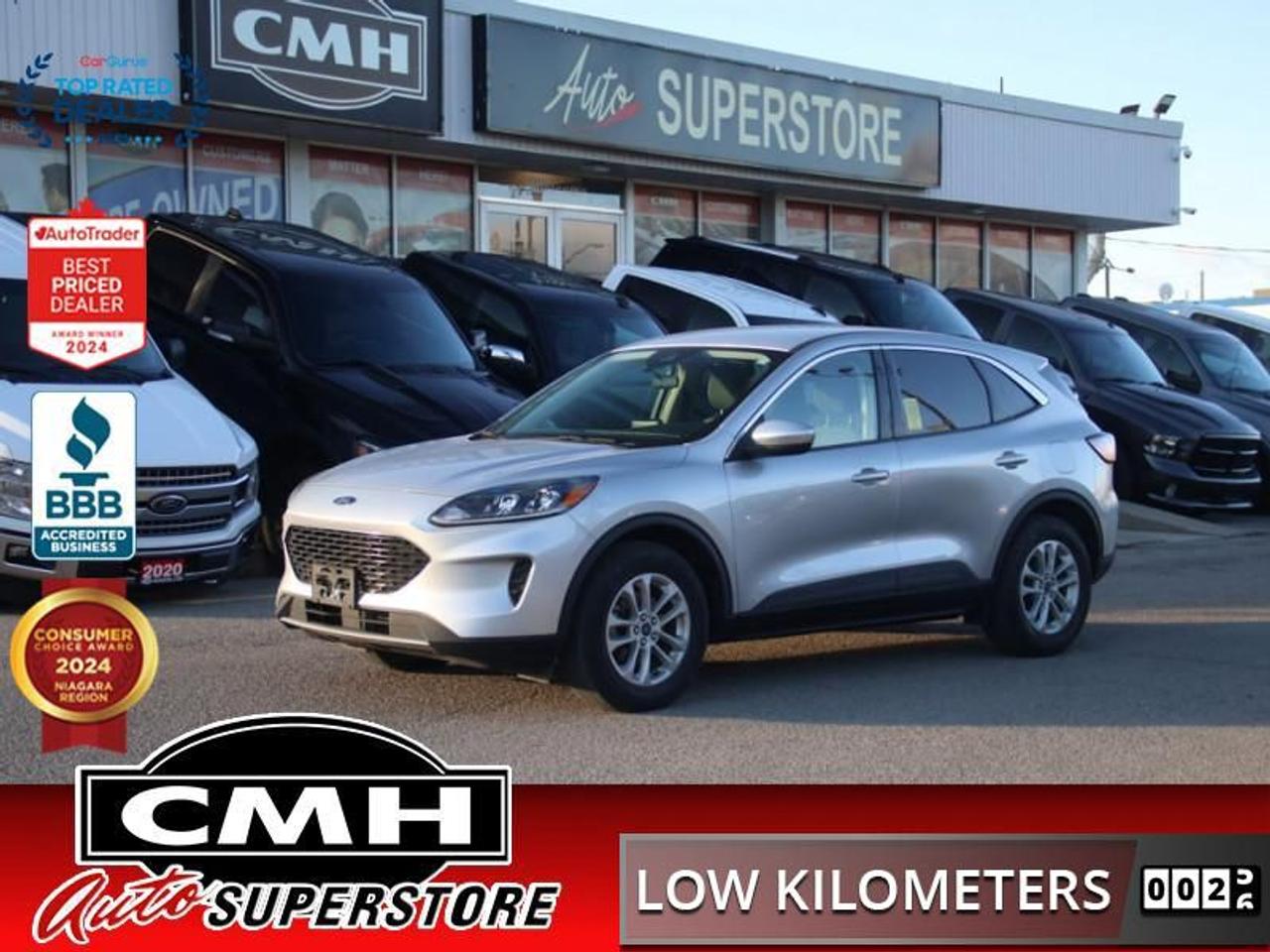 <b>ONLY 49,000 KMS !! AWD !! REAR CAMERA, COLLISION SENSORS, BLIND SPOT MONITORING, LANE KEEPING, AUTO HIGH BEAM, APPLE CARPLAY, ANDROID AUTO, POWER DRIVER SEAT, HEATED FRONT SEATS, START-STOP,  PROXIMITY KEY, BUTTON START, 17-INCH ALLOY WHEELS</b><br>  <br>CMH certifies that all vehicles meet DOUBLE the Ministry standards for Brakes and Tires<br><br> <br>    This  2020 Ford Escape is for sale today. <br> <br>All new for 2020, the Ford Escape was built for an active lifestyle and offers plenty of options for you to hit the road in your own individual style. Whether you need a family SUV for soccer practice, a capable adventure vehicle, or both, the versatile Ford Escape has you covered. Built for those who live on the go, the Ford Escape was made to be unstoppable.This low mileage  SUV has just 48,509 kms. Its  silver in colour  and is major accident free based on the <a href=https://vhr.carfax.ca/?id=byQ5Sq4XHvyEjdIdBkJKH+b9+WikSKhw target=_blank>CARFAX Report</a> . It has an automatic transmission and is powered by a  181HP 1.5L 3 Cylinder Engine. <br> <br> Our Escapes trim level is SE. Upgrading to this Ford Escape SE is a great choice as it comes loaded with heated front seats and a power driver seat with lumbar support, stylish aluminum wheels and Fords SYNC 3 infotainment system complete with a large touchscreen, Apple CarPlay and Android Auto. Additional features include SiriusXM radio, FordPass Connect 4G LTE, automatic climate control, a smart device remote starter and unique exterior accents. For added convenience and safety this Escape also comes with a 60-40 split-folding rear seat, remote keyless entry with a proximity key plus Ford Co-Pilot360 that features lane keep assist, a rear view camera, blind spot detection, automatic emergency braking and cross traffic alert.<br> To view the original window sticker for this vehicle view this <a href=http://www.windowsticker.forddirect.com/windowsticker.pdf?vin=1FMCU9G64LUB31425 target=_blank>http://www.windowsticker.forddirect.com/windowsticker.pdf?vin=1FMCU9G64LUB31425</a>. <br/><br> <br>To apply right now for financing use this link : <a href=https://www.cmhniagara.com/financing/ target=_blank>https://www.cmhniagara.com/financing/</a><br><br> <br/><br>Trade-ins are welcome! Financing available OAC ! Price INCLUDES a valid safety certificate! Price INCLUDES a 60-day limited warranty on all vehicles except classic or vintage cars. CMH is a Full Disclosure dealer with no hidden fees. We are a family-owned and operated business for over 30 years! o~o