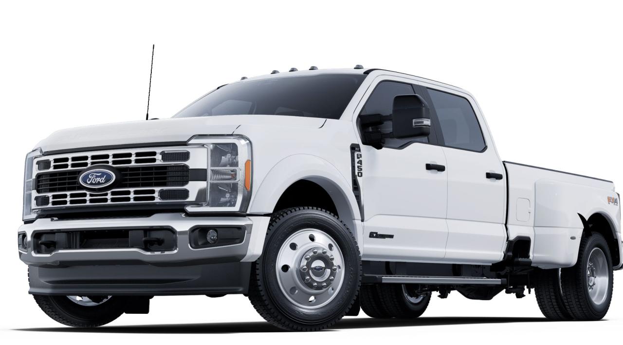 New 2025 Ford Super Duty F-450 DRW XLT 4WD CREW CAB 8' BOX for sale in New Westminster, BC