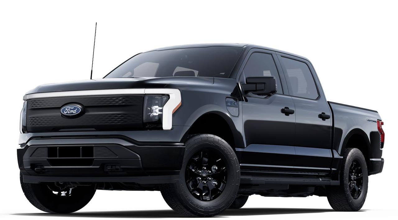New 2025 Ford F-150 Lightning XLT 4WD SuperCrew 5.5 Box for sale in New Westminster, BC
