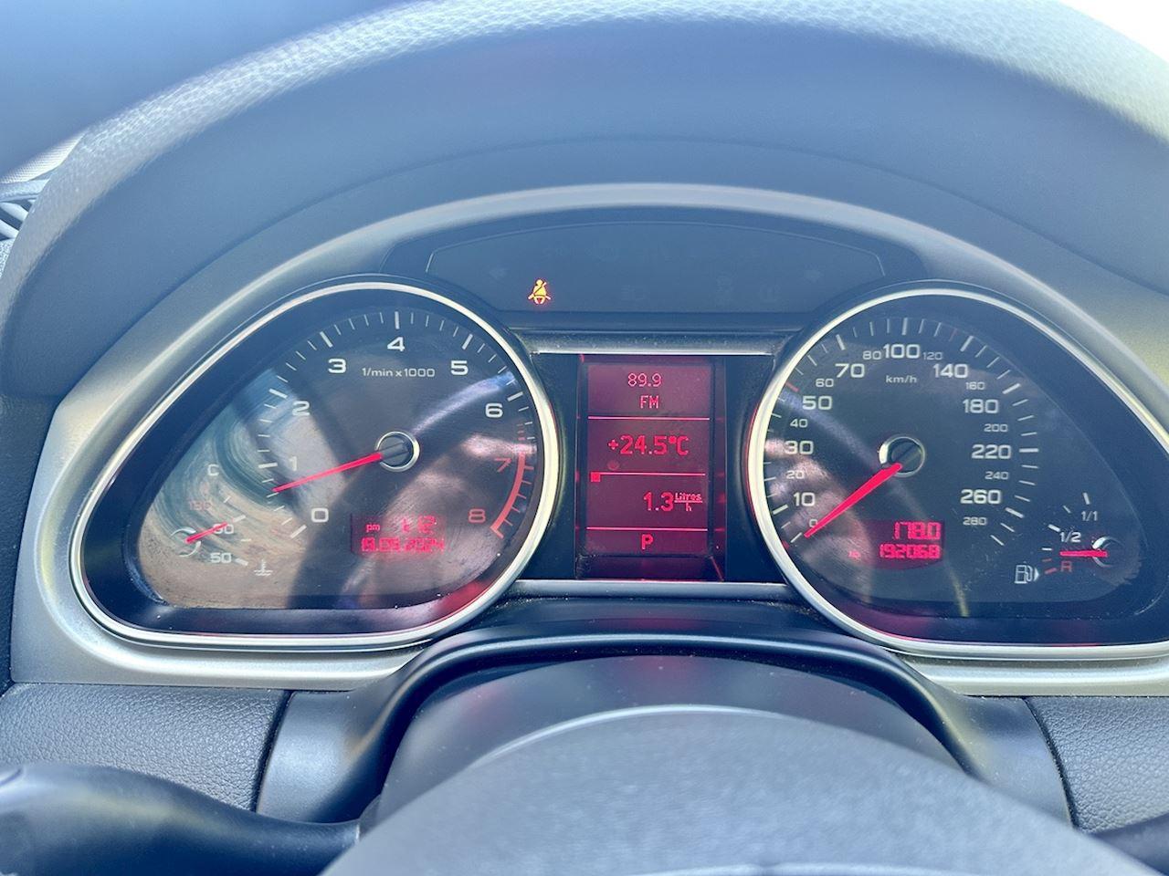 2011 Audi Q7 3.0L - Photo #24