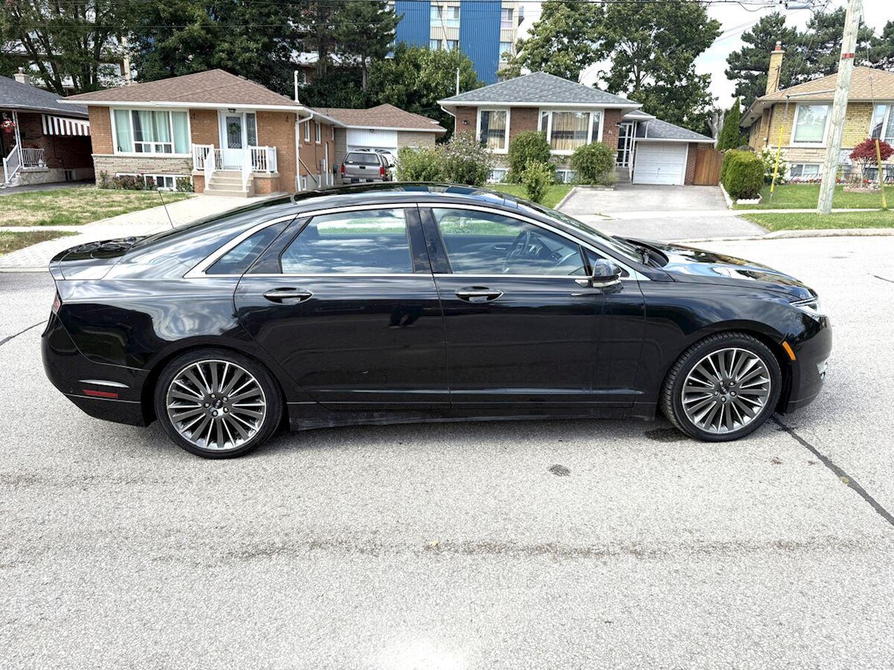 2014 Lincoln MKZ Hybrid - Photo #5