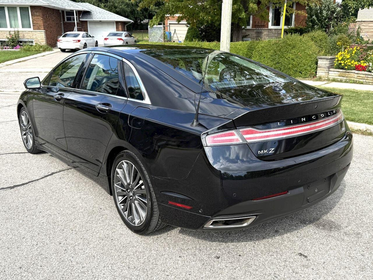 2014 Lincoln MKZ Hybrid - Photo #6