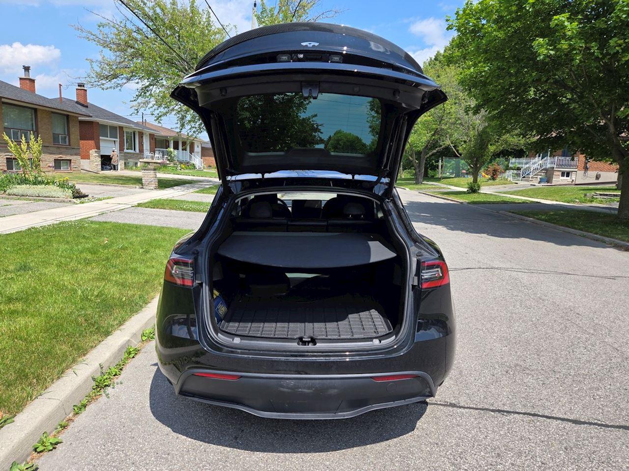 2023 Tesla Model Y  - Photo #18