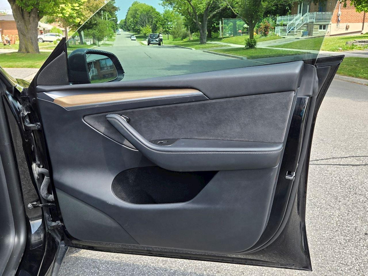 2023 Tesla Model Y  - Photo #16