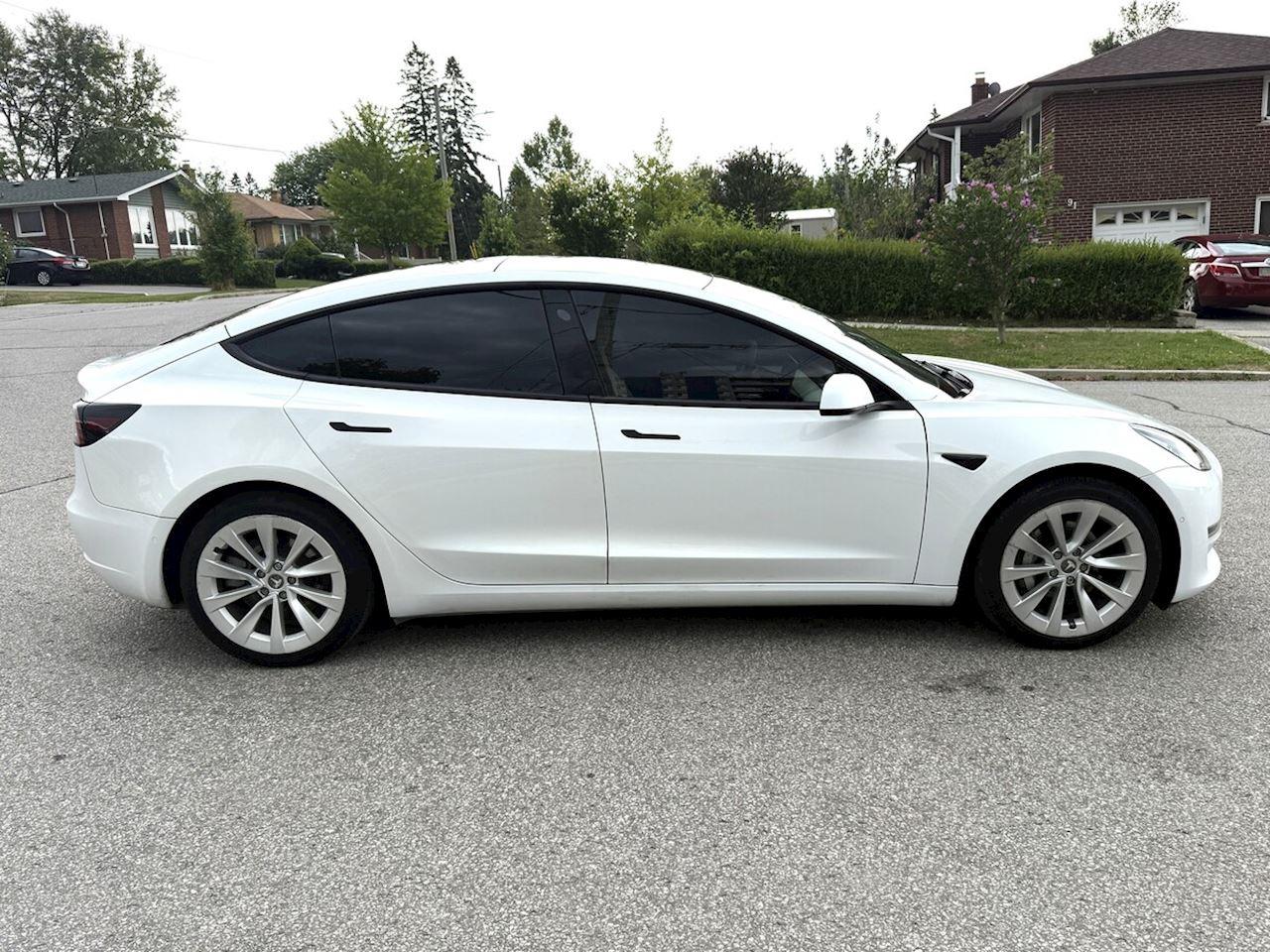 2022 Tesla Model 3 Long Range - Photo #9