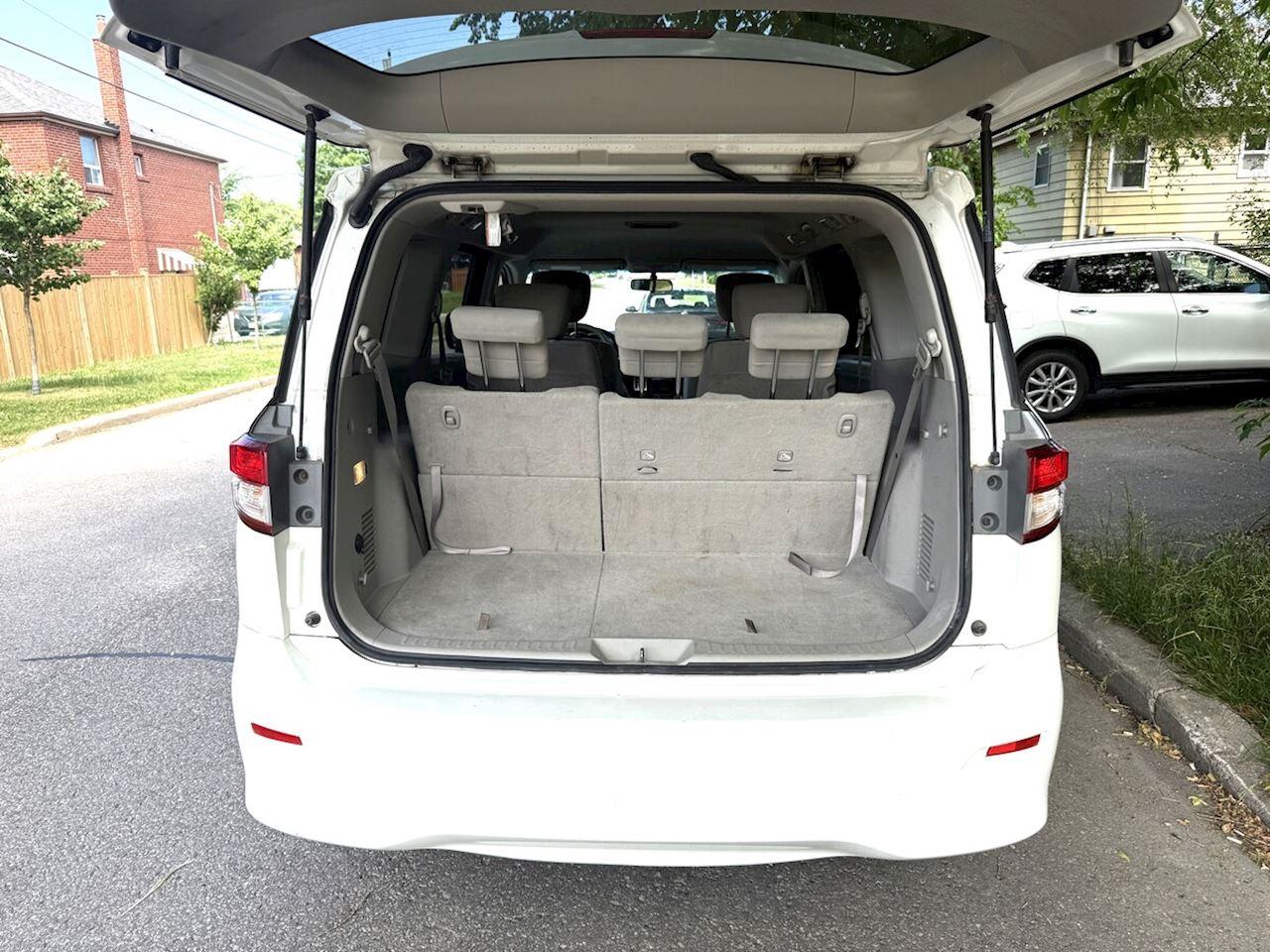 2011 Nissan Quest S - Photo #14