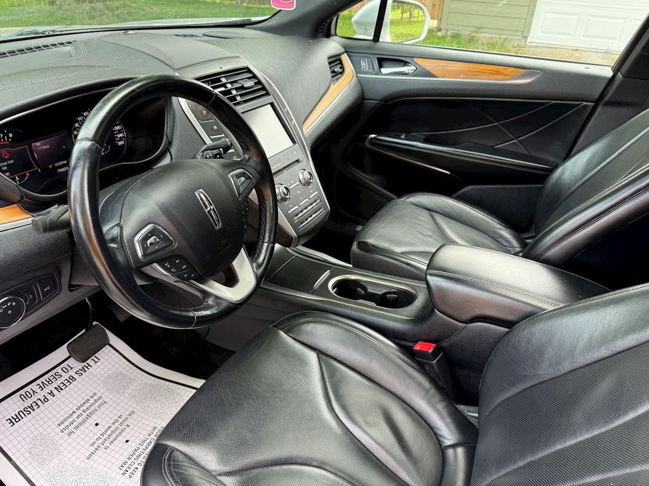 2015 Lincoln MKC  - Photo #11