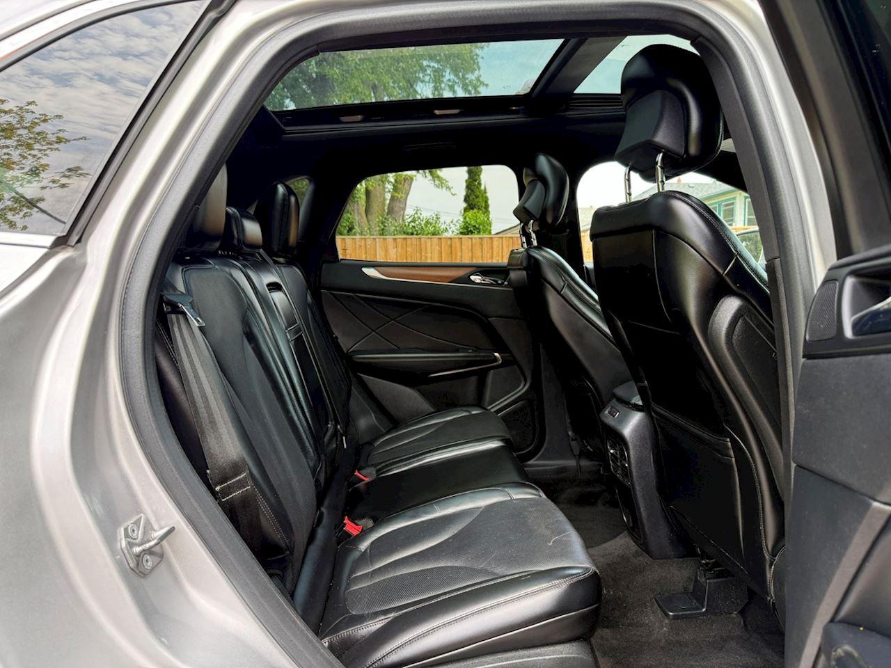 2015 Lincoln MKC  - Photo #15