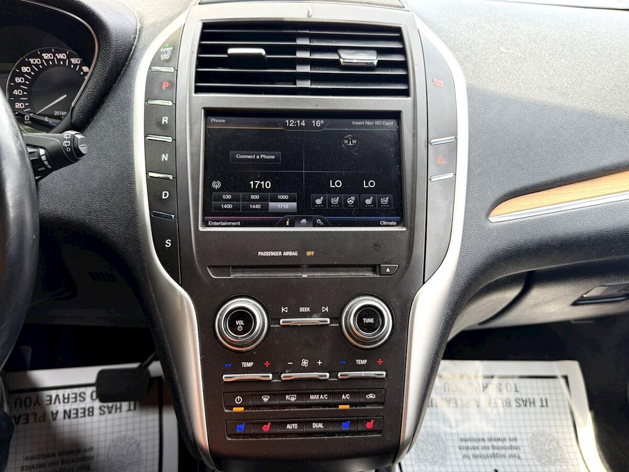 2015 Lincoln MKC  - Photo #22