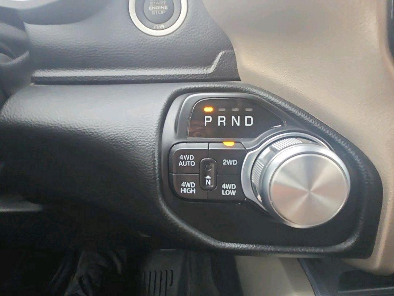 711961.12367159