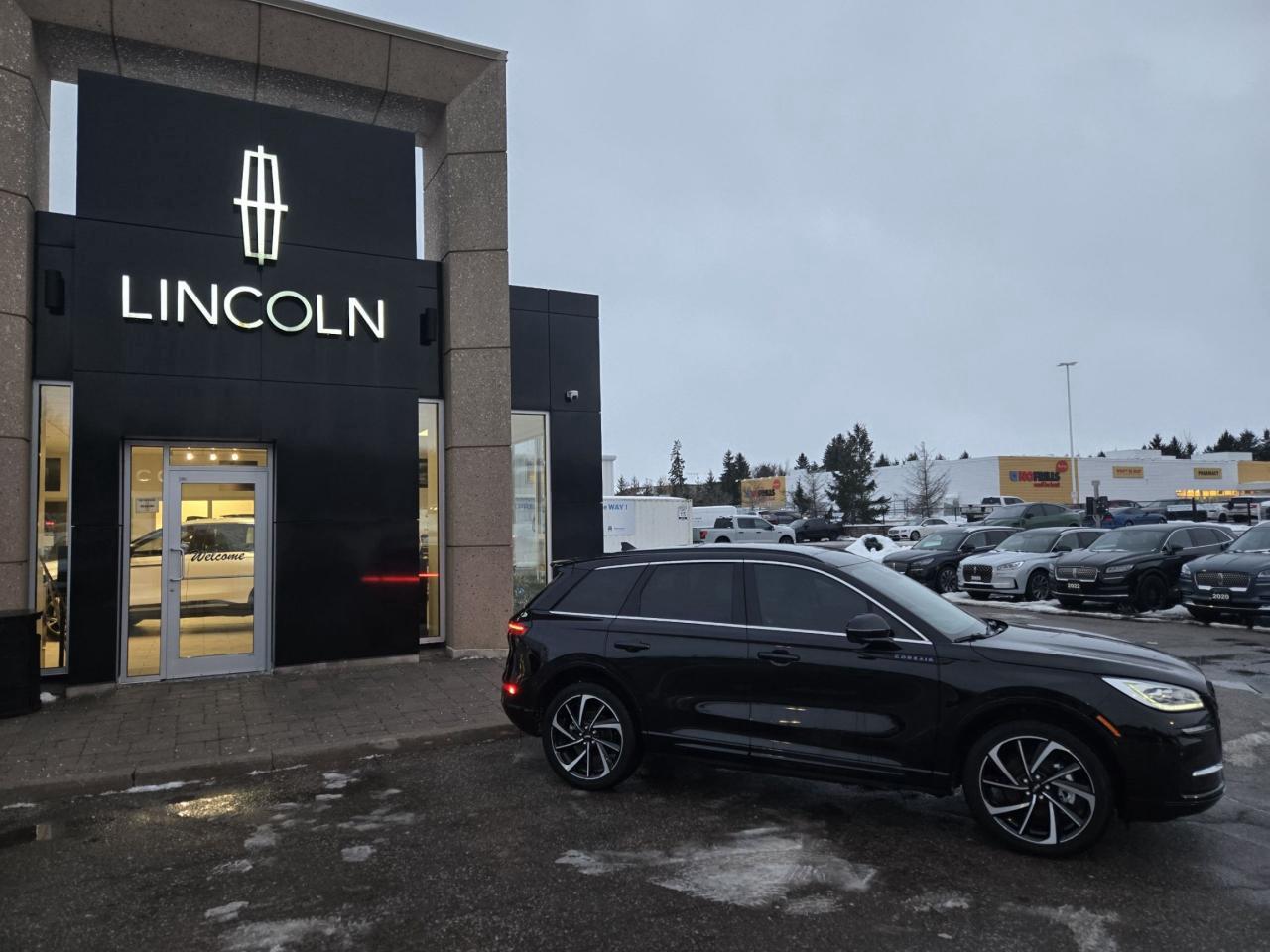 <p class=MsoNormal style=margin: 0cm 0cm 8pt; line-height: 13.8pt; font-size: 12pt; font-family: Aptos, sans-serif;><strong><span style=font-family: Calibri, sans-serif;>Carfax history report available with every vehicle!</span></strong></p><p>&nbsp;</p><p class=MsoNormal style=margin: 0cm 0cm 8pt; line-height: 13.8pt; font-size: 12pt; font-family: Aptos, sans-serif;><em><span style=font-family: Calibri, sans-serif;>The Vehicles History is no mystery!</span></em></p><p>&nbsp;</p><p class=MsoNormal style=margin: 0cm 0cm 8pt; line-height: 13.8pt; font-size: 12pt; font-family: Aptos, sans-serif;><strong><span style=font-family: Calibri, sans-serif;>2 locations to better serve YOU! &ndash; Stratford and New Hamburg<br>New or Pre-Owned vehicles are shared between both locations &ndash; please contact Sales to confirm.</span></strong></p><p>&nbsp;</p><p class=MsoNormal style=margin: 0cm 0cm 8pt; line-height: 13.8pt; font-size: 12pt; font-family: Aptos, sans-serif;><span style=font-family: Calibri, sans-serif;>That&rsquo;s something that can be said for every used vehicle purchased at&nbsp;<strong>Expressway</strong>.</span></p><p>&nbsp;</p><p class=MsoNormal style=margin: 0cm 0cm 8pt; line-height: 13.8pt; font-size: 12pt; font-family: Aptos, sans-serif;><span style=font-family: Calibri, sans-serif;>Purchasing a used vehicle from&nbsp;<strong>Expressway&nbsp;</strong>is a decision that you will be able to make with confidence knowing that you&rsquo;re getting the most that a vehicle and dealership can offer to you.</span></p><p>&nbsp;</p><p class=MsoNormal style=margin: 0cm 0cm 8pt; line-height: 13.8pt; font-size: 12pt; font-family: Aptos, sans-serif;><span style=font-family: Calibri, sans-serif;>Used Vehicle Warranty Coverage &ndash; Expressway Motors Limited<br><br>All Expressway Certified Vehicles include the following coverage, subject to terms and conditions:</span></p><p><br><br></p><ul style=margin-bottom: 0cm; margin-top: 0cm; type=square><ul style=margin-bottom: 0cm; margin-top: 0cm; type=square><li class=MsoNormal style=margin: 0cm 0cm 12pt; line-height: 13.8pt; font-size: 12pt; font-family: Aptos, sans-serif;><span style=font-family: Calibri, sans-serif;>Remaining Factory Warranty:</span></li></ul></ul><p><br><br><br></p><ul style=margin-bottom: 0cm; margin-top: 0cm; type=square><ul style=margin-bottom: 0cm; margin-top: 0cm; type=square><li class=MsoNormal style=margin: 0cm 0cm 8pt; line-height: 13.8pt; font-size: 12pt; font-family: Aptos, sans-serif;><span style=font-family: Calibri, sans-serif;>If the vehicle is still within the manufacture&rsquo;s original warranty period, that coverage is fully transferable and can be used at any authorized Ford dealership in Canada or the United States.</span></li></ul></ul><p><br><br><br></p><ul style=margin-bottom: 0cm; margin-top: 0cm; type=square><ul style=margin-bottom: 0cm; margin-top: 0cm; type=square><li class=MsoNormal style=margin: 0cm 0cm 8pt; line-height: 13.8pt; font-size: 12pt; font-family: Aptos, sans-serif;><span style=font-family: Calibri, sans-serif;>30-Day / 500km MTO Safety Warranty: From the date of delivery, Expressway Motors Ltd offers coverage on all safety-related component failures for 30 days or 500km (whichever comes first). This includes a $0 deductible when repairs are completed at Expressway Motors Ltd. (New Hamburg or Stratford)</span></li></ul></ul><p><br><br><br></p><ul style=margin-bottom: 0cm; margin-top: 0cm; type=square><ul style=margin-bottom: 0cm; margin-top: 0cm; type=square><li class=MsoNormal style=margin: 0cm 0cm 8pt; line-height: 13.8pt; font-size: 12pt; font-family: Aptos, sans-serif;><span style=font-family: Calibri, sans-serif;>6-Mon / 6,000km Powertrain PLUS Warranty: This coverage includes major components such as engine, transmission, driveline, steering and suspension. It excludes minor fluid leaks (drips and seepage). A $200 deductible applies per claim. This warranty is exclusive to Expressway Motors Ltd and all covered repairs must be completed at our New Hamburg or Stratford locations.</span></li></ul></ul><p><br><br><br></p><ul style=margin-bottom: 0cm; margin-top: 0cm; type=square><ul style=margin-bottom: 0cm; margin-top: 0cm; type=square><li class=MsoNormal style=margin: 0cm 0cm 8pt; line-height: 13.8pt; font-size: 12pt; font-family: Aptos, sans-serif;><span style=font-family: Calibri, sans-serif;>*Terms are subject to change. See your Sales Consultant for details.</span></li></ul></ul><p><br><br></p><p class=MsoNormal style=margin: 0cm 0cm 13.5pt; line-height: normal; font-size: 12pt; font-family: Aptos, sans-serif;><strong><span style=font-family: Calibri, sans-serif;>Warranty:</span></strong><span style=font-family: Calibri, sans-serif;>&nbsp;We offer best in class Extended Protection options with flexible terms that can be tailored to your needs at a price that you can afford.</span></p><p>&nbsp;</p><p class=MsoNormal style=margin: 0cm 0cm 8pt; line-height: 13.8pt; font-size: 12pt; font-family: Aptos, sans-serif;><strong><span style=font-family: Calibri, sans-serif;>Finance:</span></strong><span style=font-family: Calibri, sans-serif;>&nbsp;At Expressway we have some of the best Finance Managers in the business that work with all the Major banks and Core Lenders. The Relationships we have built will help guarantee that you get the lowest rate possible</span></p><p>&nbsp;</p><p class=MsoNormal style=margin: 0cm 0cm 8pt; line-height: 13.8pt; font-size: 12pt; font-family: Aptos, sans-serif;><span style=font-family: Calibri, sans-serif;>Check out our great selection of vehicles at Expressway in New Hamburg and Stratford Locations!</span></p><p>&nbsp;</p><p class=MsoNormal style=margin: 0cm 0cm 8pt; line-height: 13.8pt; font-size: 12pt; font-family: Aptos, sans-serif;><strong><span style=font-family: Calibri, sans-serif;>Call Expressway for your quote today!</span></strong></p><p>&nbsp;</p><p class=MsoNormal style=margin: 0cm 0cm 8pt; line-height: 13.8pt; font-size: 12pt; font-family: Aptos, sans-serif;><strong><span style=font-family: Calibri, sans-serif;>New Hamburg:</span></strong><span style=font-family: Calibri, sans-serif;>&nbsp;<a href=tel:+15196623900><span style=color: #0563c1;>519*662*3900</span></a></span></p><p>&nbsp;</p><p class=MsoNormal style=margin: 0cm 0cm 8pt; line-height: 13.8pt; font-size: 12pt; font-family: Aptos, sans-serif;><strong><span style=font-family: Calibri, sans-serif;>Stratford</span></strong><span style=font-family: Calibri, sans-serif;>:&nbsp;<a href=tel:+15192713900><span style=color: #0563c1;>519*271*3900</span></a></span></p><p>&nbsp;</p><p class=MsoNormal style=margin: 0cm 0cm 8pt; line-height: 13.8pt; font-size: 12pt; font-family: Aptos, sans-serif;><span style=font-family: Calibri, sans-serif;>or visit us online at:&nbsp;<a href=https://www.expresswayford.com/><span style=color: #0563c1;>www.expresswayford.com</span></a></span></p><p>&nbsp;</p><p class=MsoNormal style=margin: 0cm 0cm 8pt; line-height: 13.8pt; font-size: 12pt; font-family: Aptos, sans-serif;><strong><span style=font-family: Calibri, sans-serif;>**ALL REPAIRS MUST BE DONE BY EXPRESSWAY MOTORS LTD, STRATFORD OR NEW HAMBURG LOCATIONS**</span></strong></p><p>&nbsp;</p><p class=MsoNormal style=margin: 0cm 0cm 8pt; line-height: 13.8pt; font-size: 12pt; font-family: Aptos, sans-serif;><strong><span style=font-family: Calibri, sans-serif;>We pride ourselves in No Hassle, No Pressure, Honest Service. We practice full disclosure with all our used vehicles and have a Better Business Bureau A+ rating!</span></strong></p><p>&nbsp;</p><p class=MsoNormal style=margin: 0cm 0cm 8pt; line-height: 13.8pt; font-size: 12pt; font-family: Aptos, sans-serif;><span style=font-size: 8pt; font-family: Calibri, sans-serif;>**Expressway reserves the right to correct any errors and omissions that occur on this site. (Incl, but not limited to price, incl. Event price rollbacks, vehicles features & more).</span></p><p>&nbsp;</p><p class=MsoNormal style=margin: 0cm 0cm 8pt; line-height: 13.8pt; font-size: 12pt; font-family: Aptos, sans-serif;><span style=font-size: 8pt; font-family: Calibri, sans-serif;>** Expressway is a Fair Market Price Dealership pricing subject to change with current market conditions</span></p>