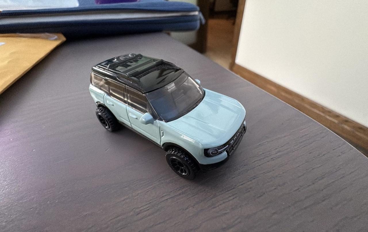 <div>You will love this Bronco!</div>