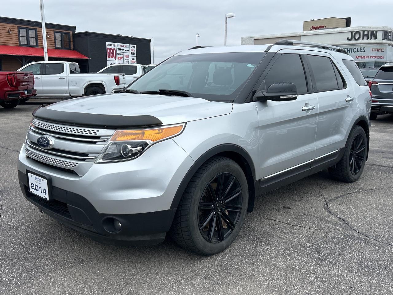 2014 Ford Explorer XLT      *REMOTE START*, *WINTER TIRES*, *LEATHER*, *PANORAMIC ROOF*, *NAVIGATION*, *BACK-UP CAMERA*, *NOT A RENTAL*, *LOCAL TRADE*, *MOONROOF*, *MARKET VALUE PRICING*, *CLEAN CARFAX REPORT*, 6SPD AUTOMATIC TRANSMISSION, ALL WEATHER FLOOR MATS, 2ND ROW DUAL CAPTAIN CHAIRS, 6 PASSENGER SEATING, TRAILER TOW PKG. CLASS 3, VOICE ACTIVATED NAVIGATION, 20 POLISHED ALUMINUM WHEELS, POWER LIFTGATE, REAR VIEW CAMERA, COMFORT PKG..      3.5L V6 Ti-VCT 6-Speed Automatic with Select-Shift FWD  Odometer is 58506 kilometers below market average!    Certified. Certification Program Details: 30 Days on Safety Related Items.      Reviews:    * Commonly praised are the Explorers solid and sturdy feel on rougher roads, a smooth and refined powertrain, abundance of high-tech features, great-looking cabin with high-quality feel, and overall easy-to-drive character. Performance is rated well, especially with six-cylinder models. Source: autoTRADER.ca      John Bear Buick GMC offers many automotive products and services. When you visit our store, what you can expect is quality both in our selection of pre-owned vehicles and from our world-class sales team. We offer Market Based Pricing with some of the best value in the Niagara region.